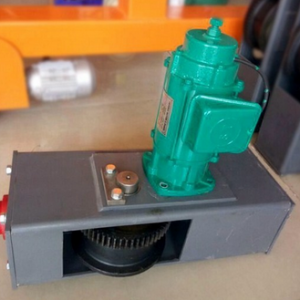 ���˽�Wʽ���ؙC���O(sh��)Ӌ���_�l(f��)���̆�